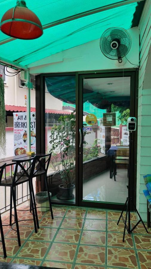 Born Guest House Chiang Mai Exterior photo