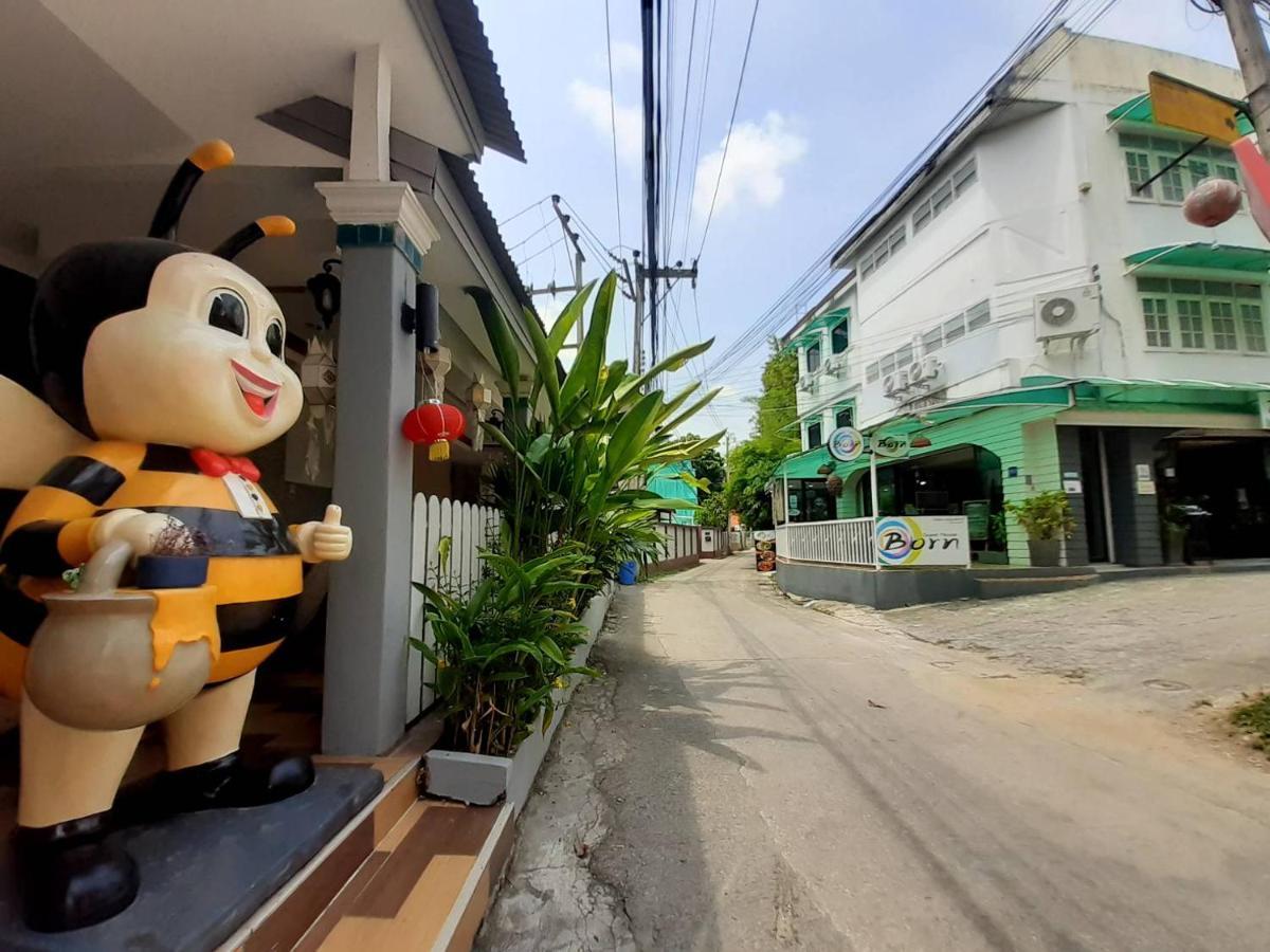 Born Guest House Chiang Mai Exterior photo