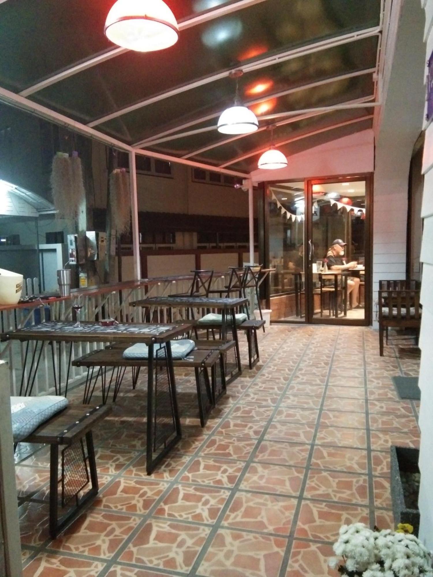 Born Guest House Chiang Mai Exterior photo