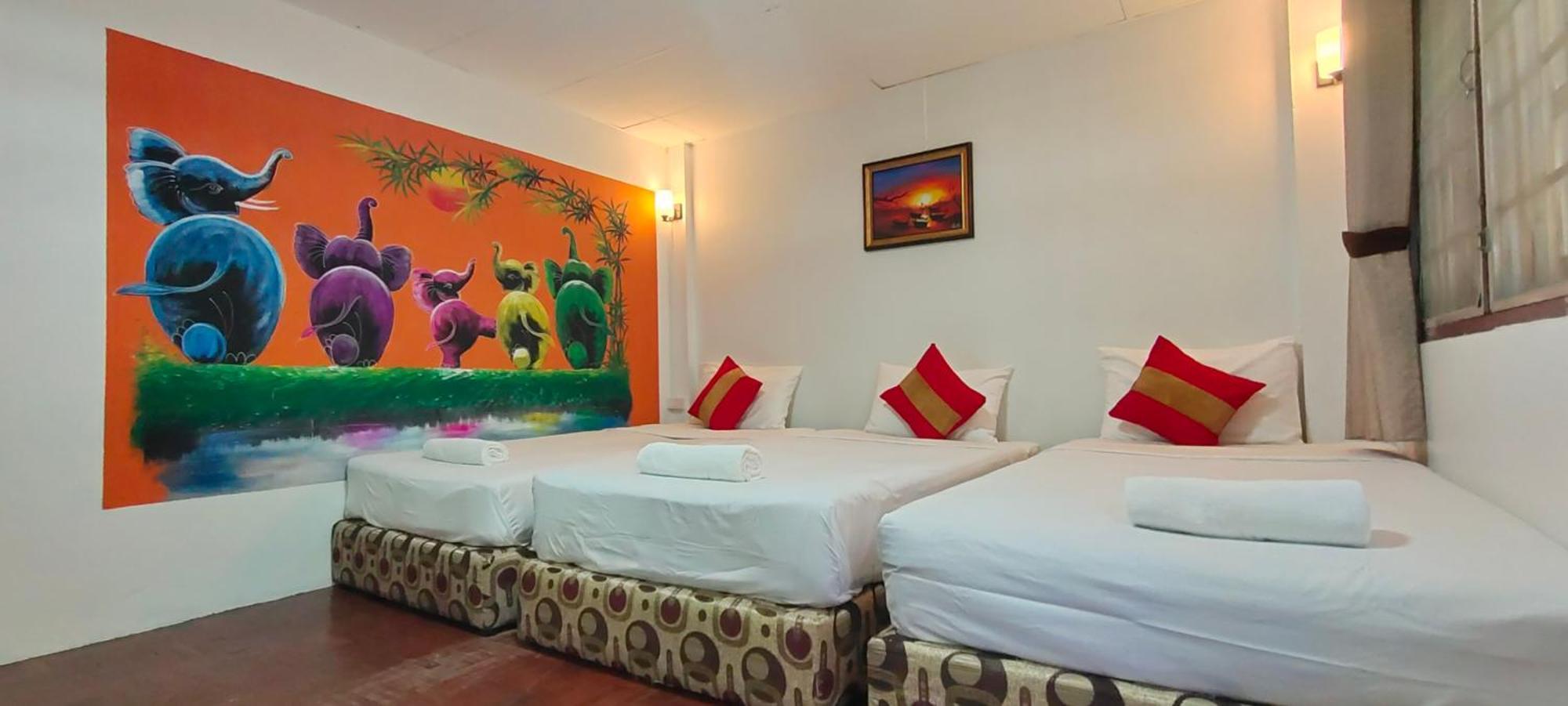 Born Guest House Chiang Mai Exterior photo